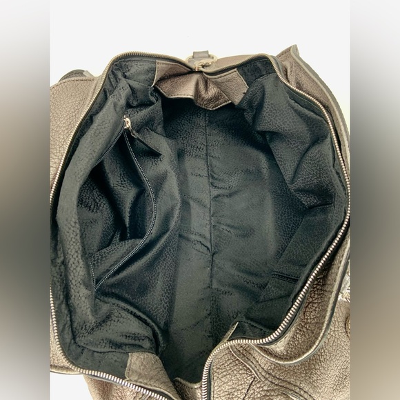 Pristine Borbonese Authentic Leather Bag w/Silver Chain Shoulder Staps - Picture 14 of 16